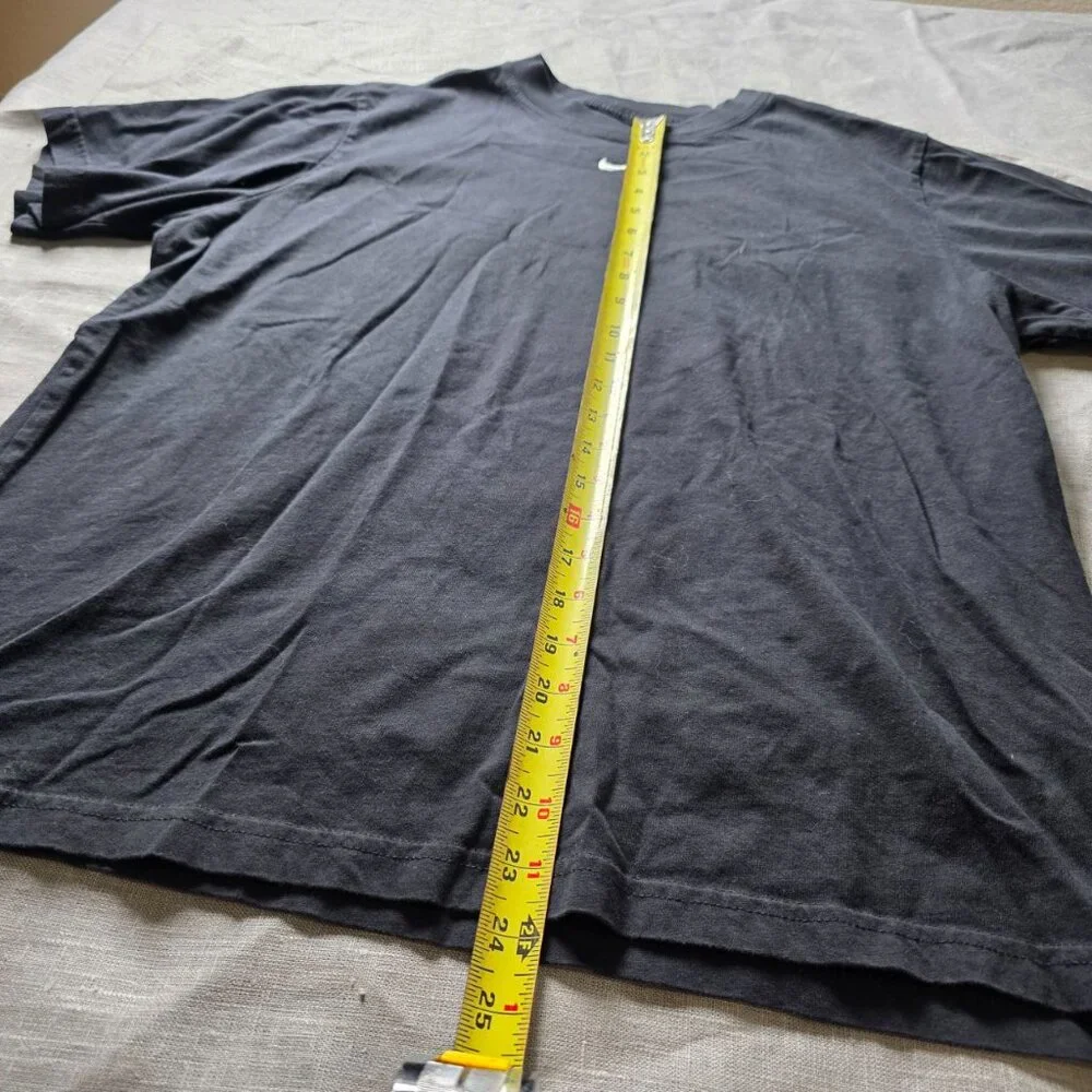 Nike "The Nike Tee" Loose Fit Men's T-shirt - Size M - Picture 6 of 6